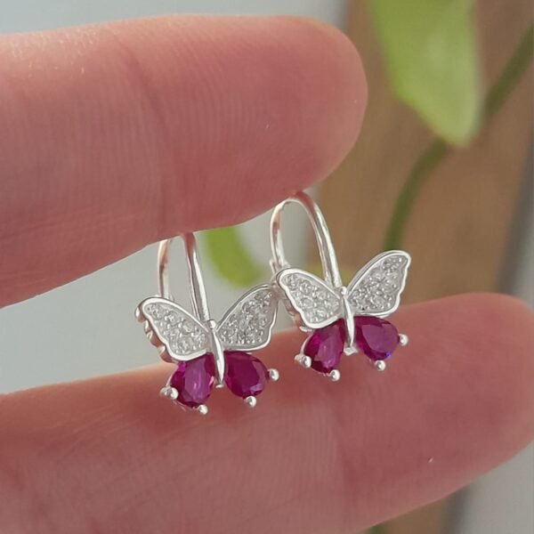 Aros italianos brizura mariposa con cubic fucsia