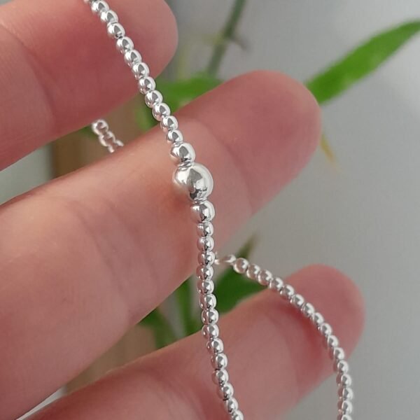 Pulsera italiana ajustable con bolitas