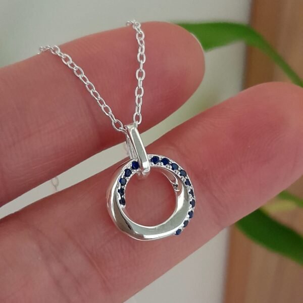 Conjunto italiano circulo con cubic azul