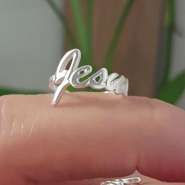 Anillo laminado JESUS midie