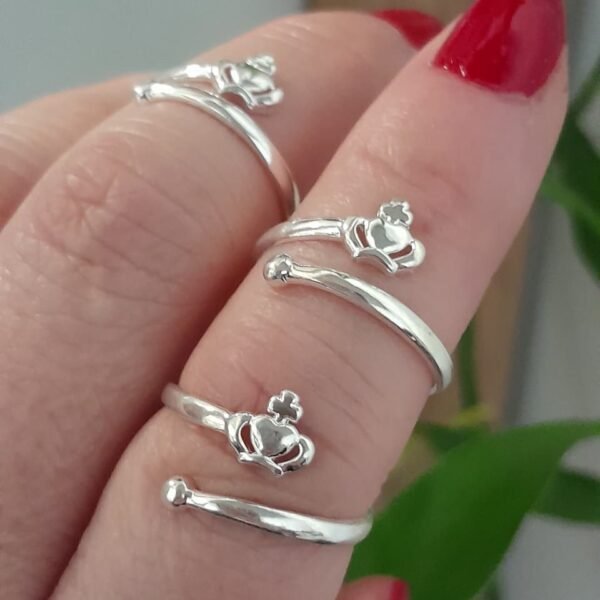 Anillo laminado corona lisa ajustable