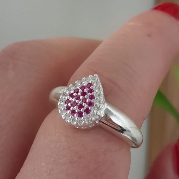 Anillo laminado gota con cubic rosa