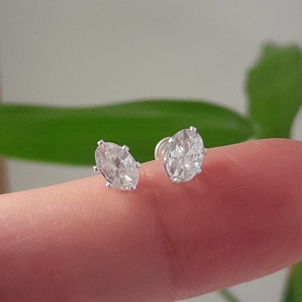 Abridor cubic ovalado