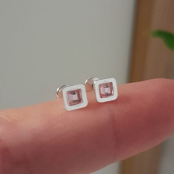 Abridor cubic cuadrado rosa
