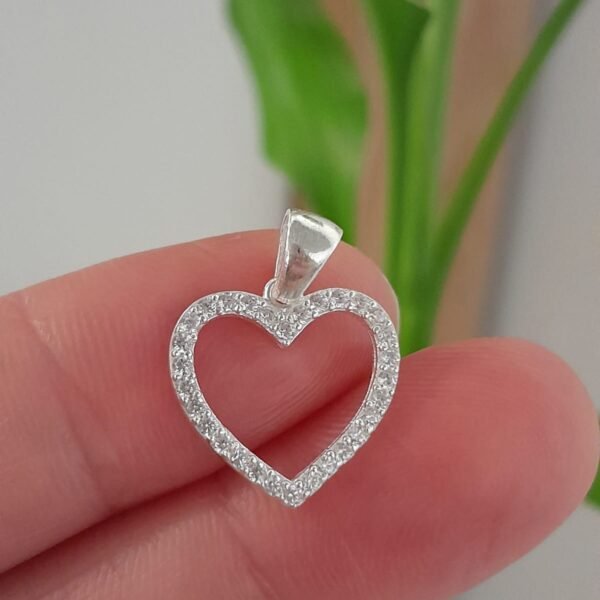 Dije italiano corazon calado cubic