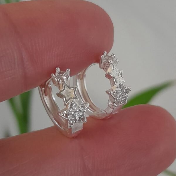 Argolla laminada estrellas con cubic