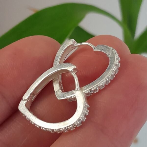 Argolla laminada corazon con cubic