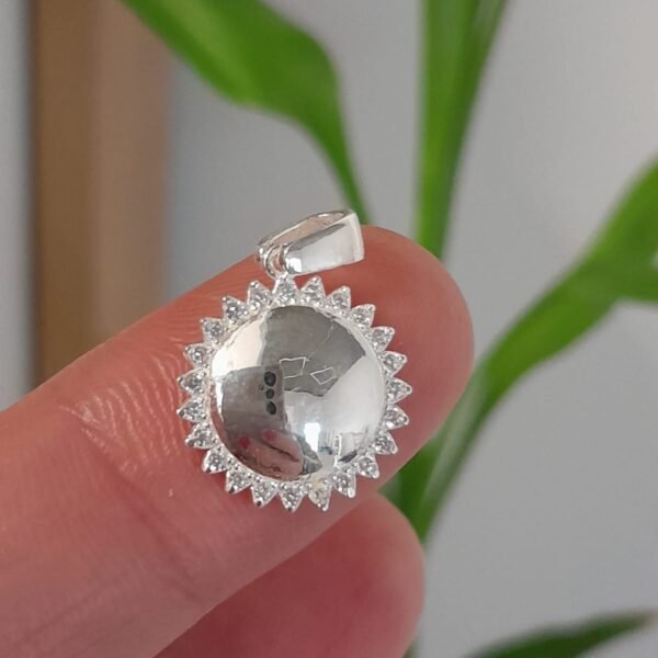 Dije italiano sol con cubic para grabar