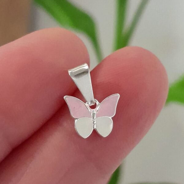 Dije laminado mariposa esmaltada