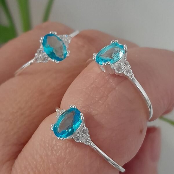 Anillo italiano cubic celeste central