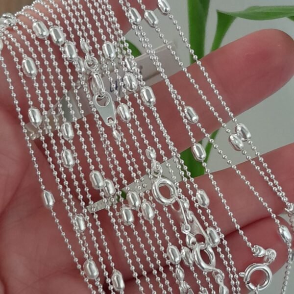 Cadena laminada microbola con arrocitos