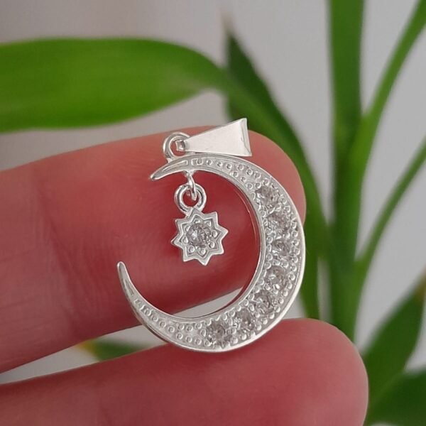 Dije laminado luna con estrella