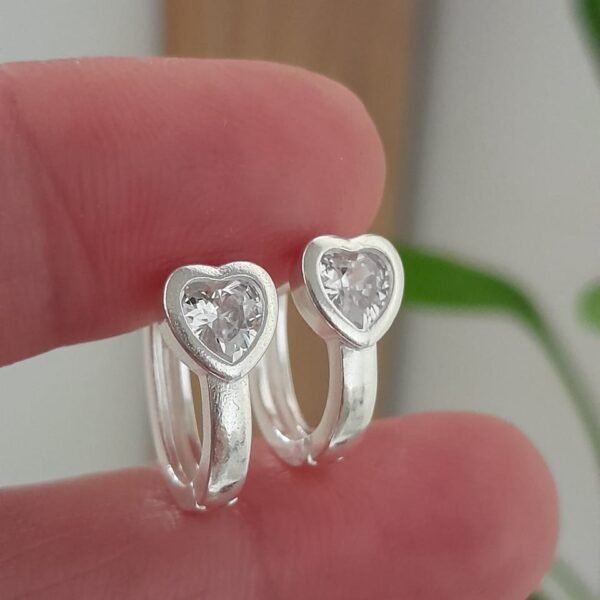 Argolla laminada corazon de cubic