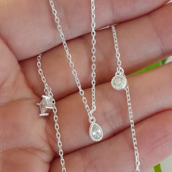 Chocker con dijes italiano